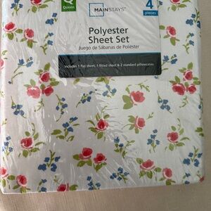 Queen Sheet Set. New, in original packaging